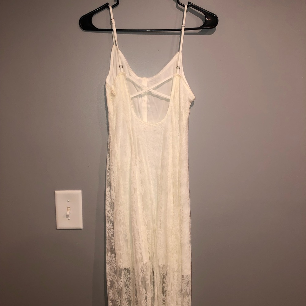 Sundress - Picture 4 of 4